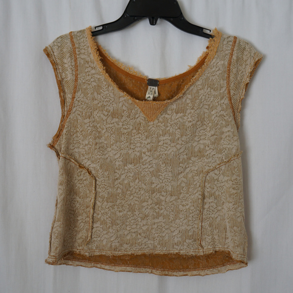 We The Free Adorable Floral Boho Crop Top - Picture 3 of 5